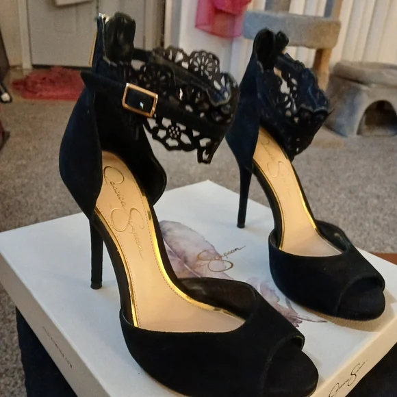 Jessica Simpson Bonney Peep-Toe Pumps - Picture 2 of 12